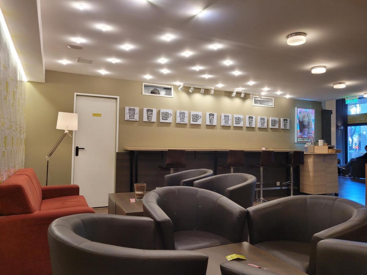 Liszt Studio Budapest Luaran gambar